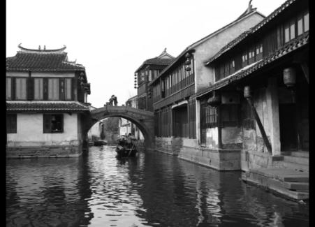 逃离遗弃的建筑4